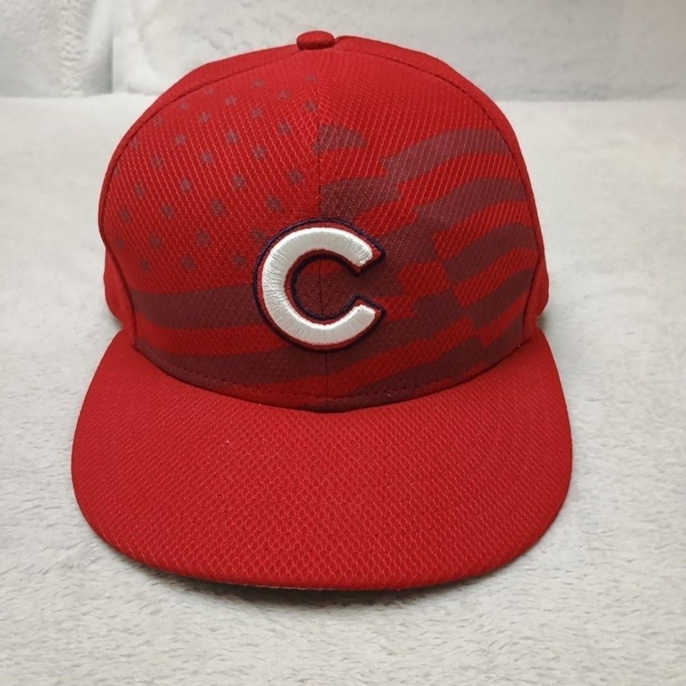 Chicago Cubs American Flag Hat Cap Fitted Mens 7 3/8 Red MLB Baseball New Era